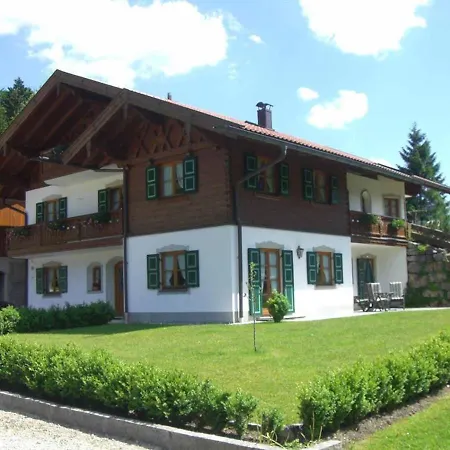 Berghof Apartment *